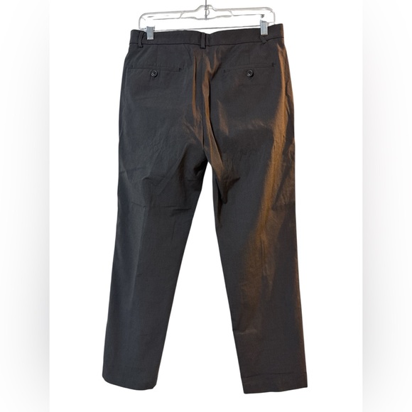 Van Heusen Flex Men’s Dark Gray Dress Pants, Straight Leg, 30x30 - Picture 2 of 2